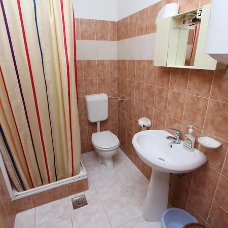Grace Apartment *